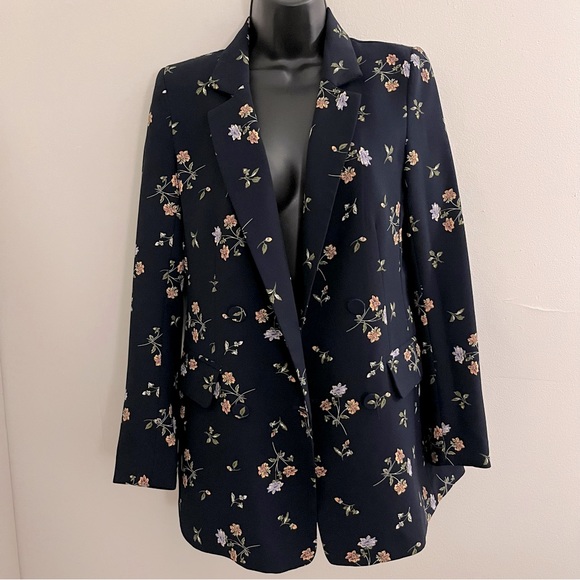 H&M Jackets & Blazers - H&M floral blazer